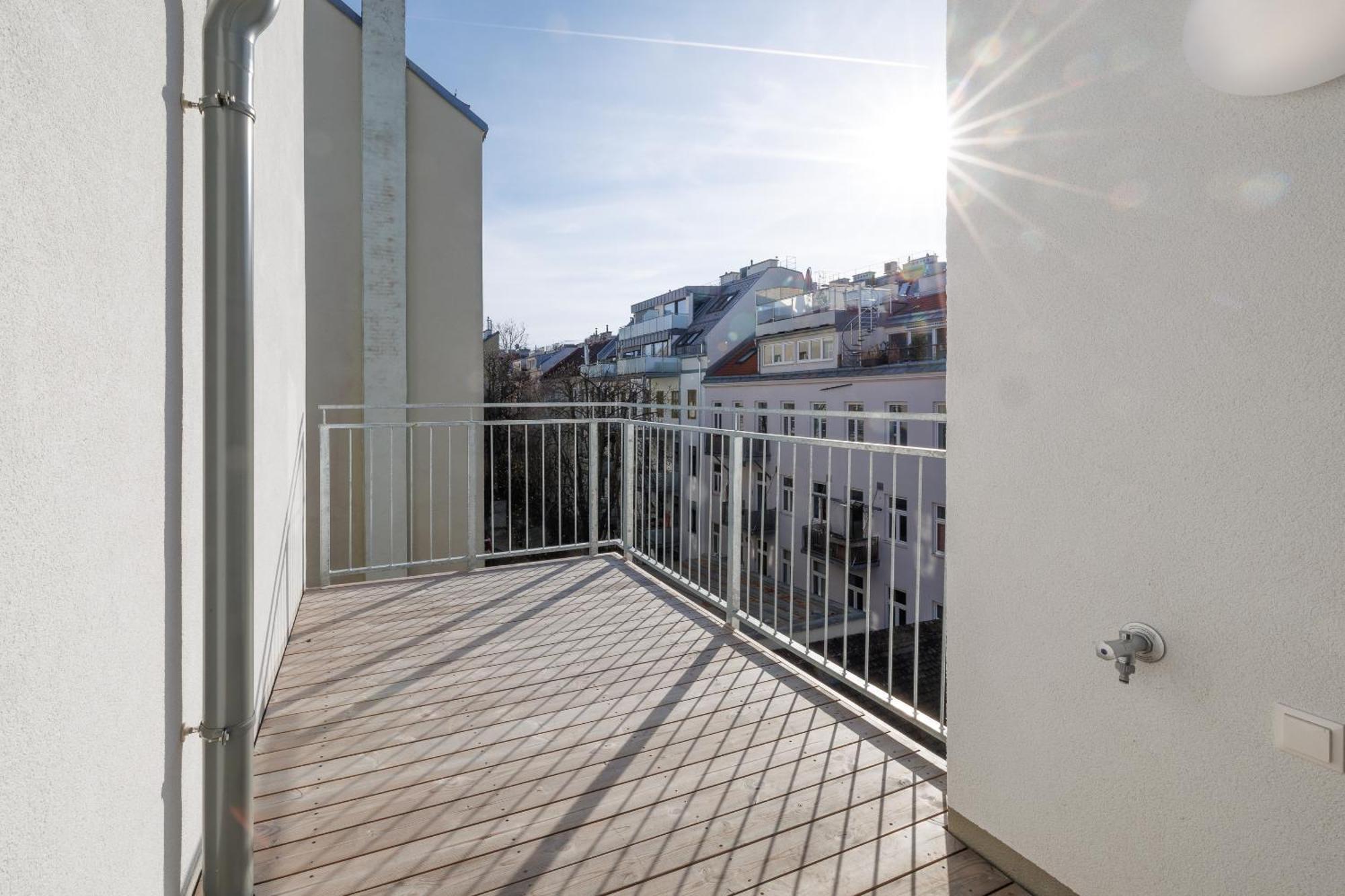 Symphony Apartments 38 - Modern Loft With Terrace And Grill In Central Location Vienna Esterno foto